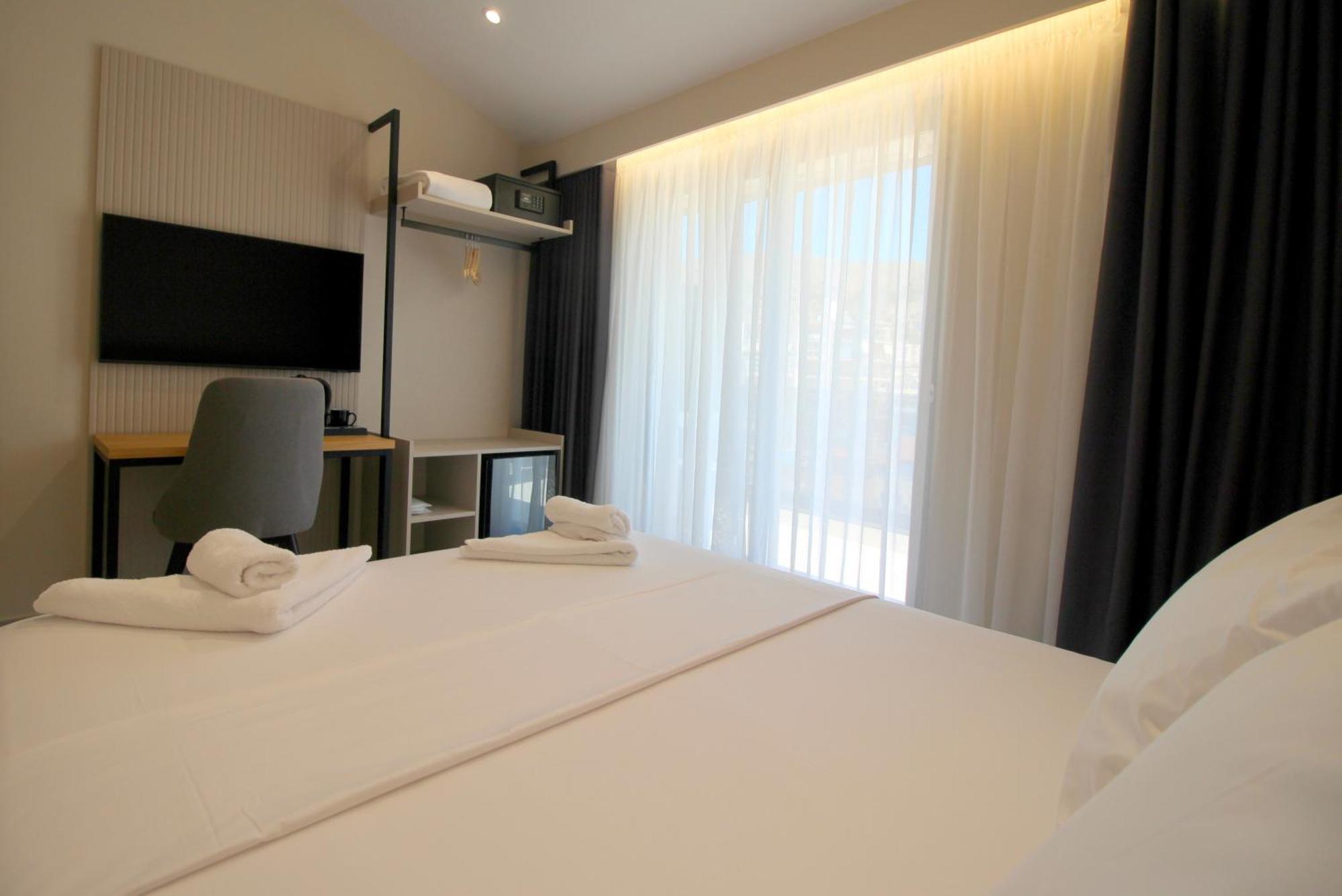 Niklas Boutique Hotel Саранда Экстерьер фото