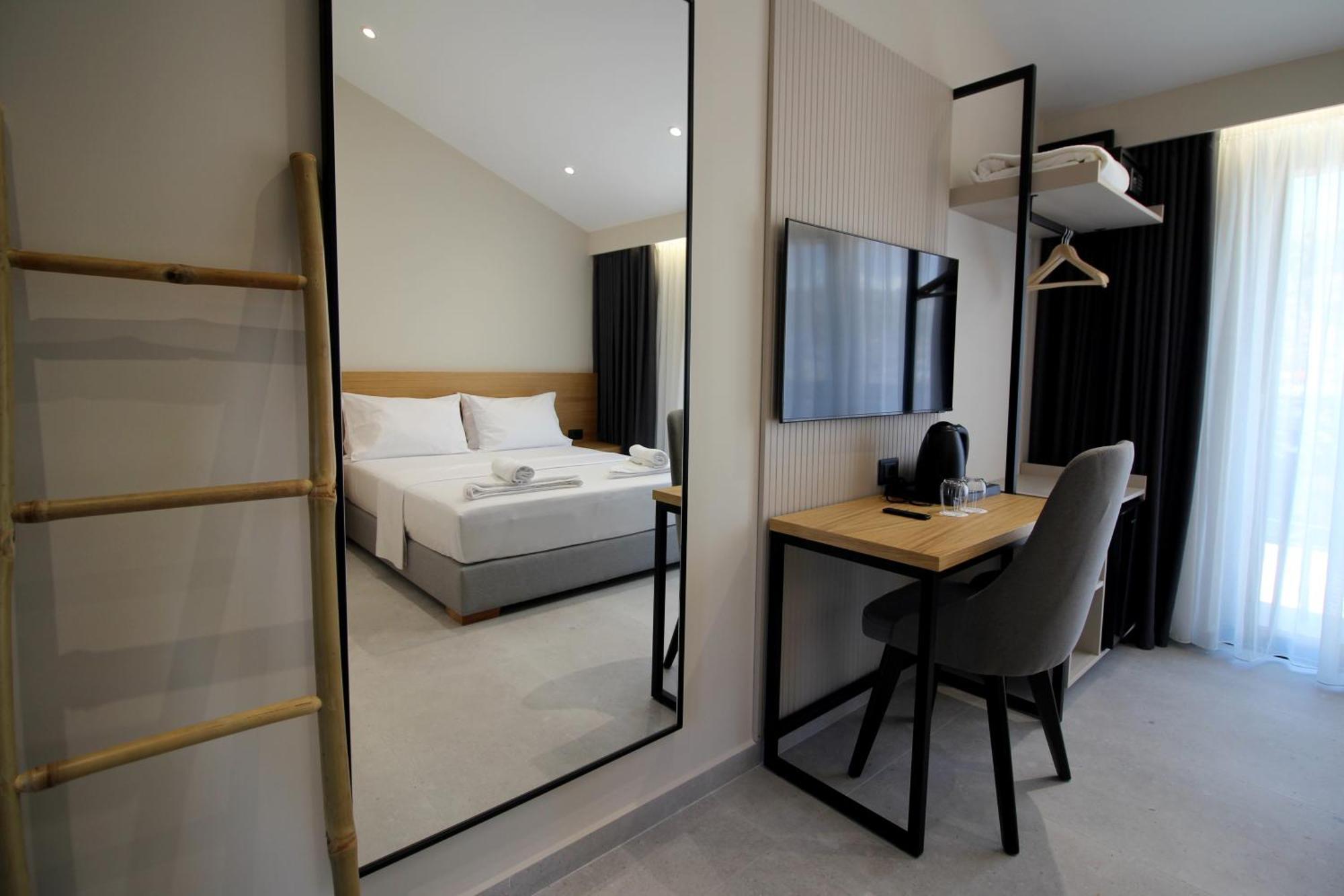 Niklas Boutique Hotel Саранда Экстерьер фото